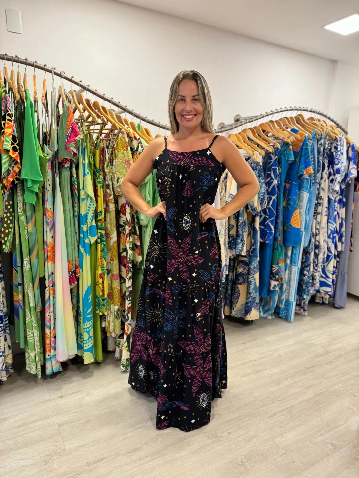 Vestido Mariana Preto com colorido